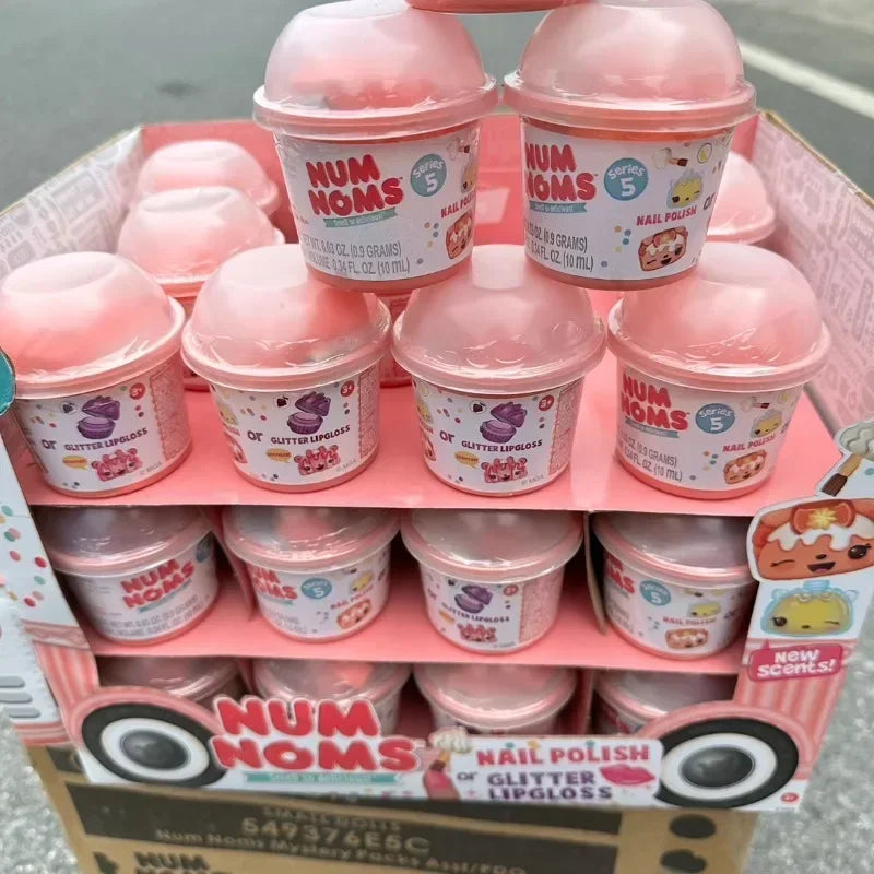 NumNoms Blind Box Toy – Smell So Delicious Snackables Snow Cones Series - Image 4