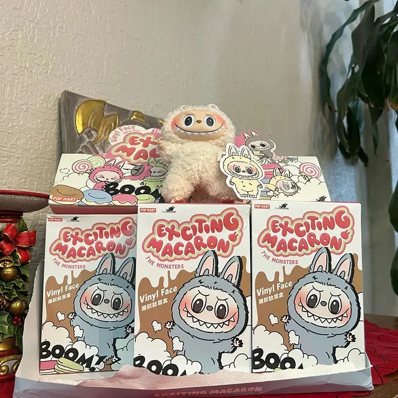 Labu Macaroon Sits on the Party’s Black Rubber Face Surprise Blind Box – 1st & 2nd Generation Plush Dolls - Image 2