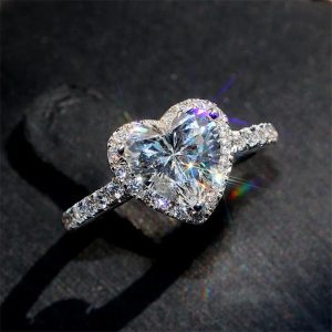 Luxury Silver Color Heart Ring for Women