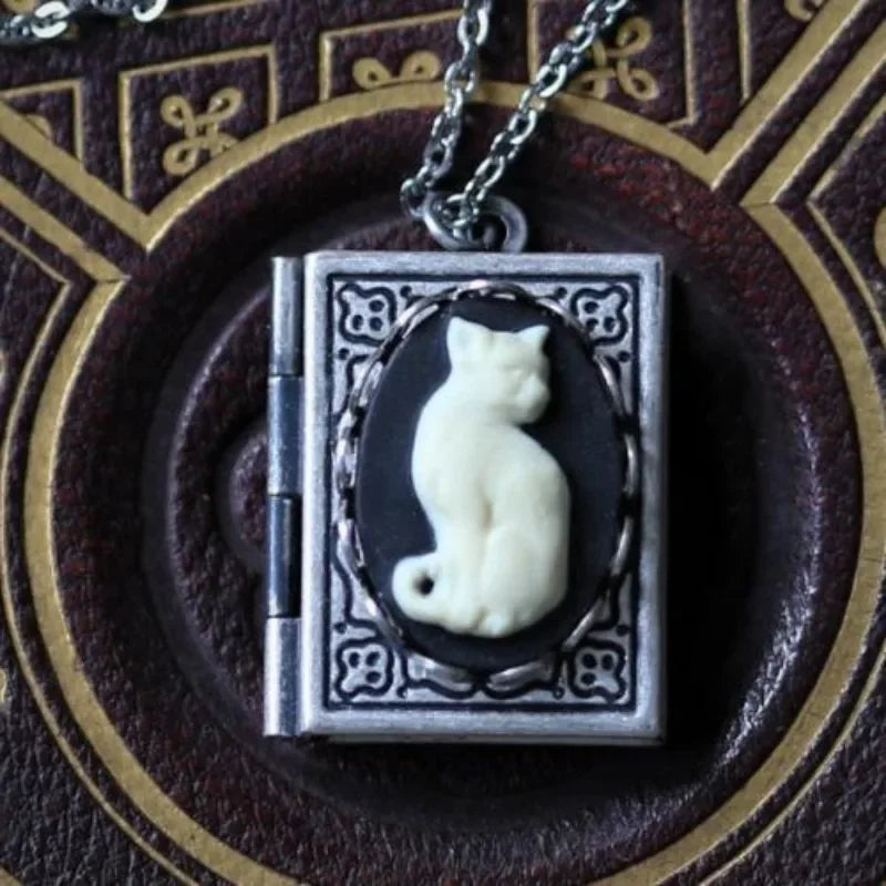 Gothic Cat Cameo Pendant Necklace - Image 5